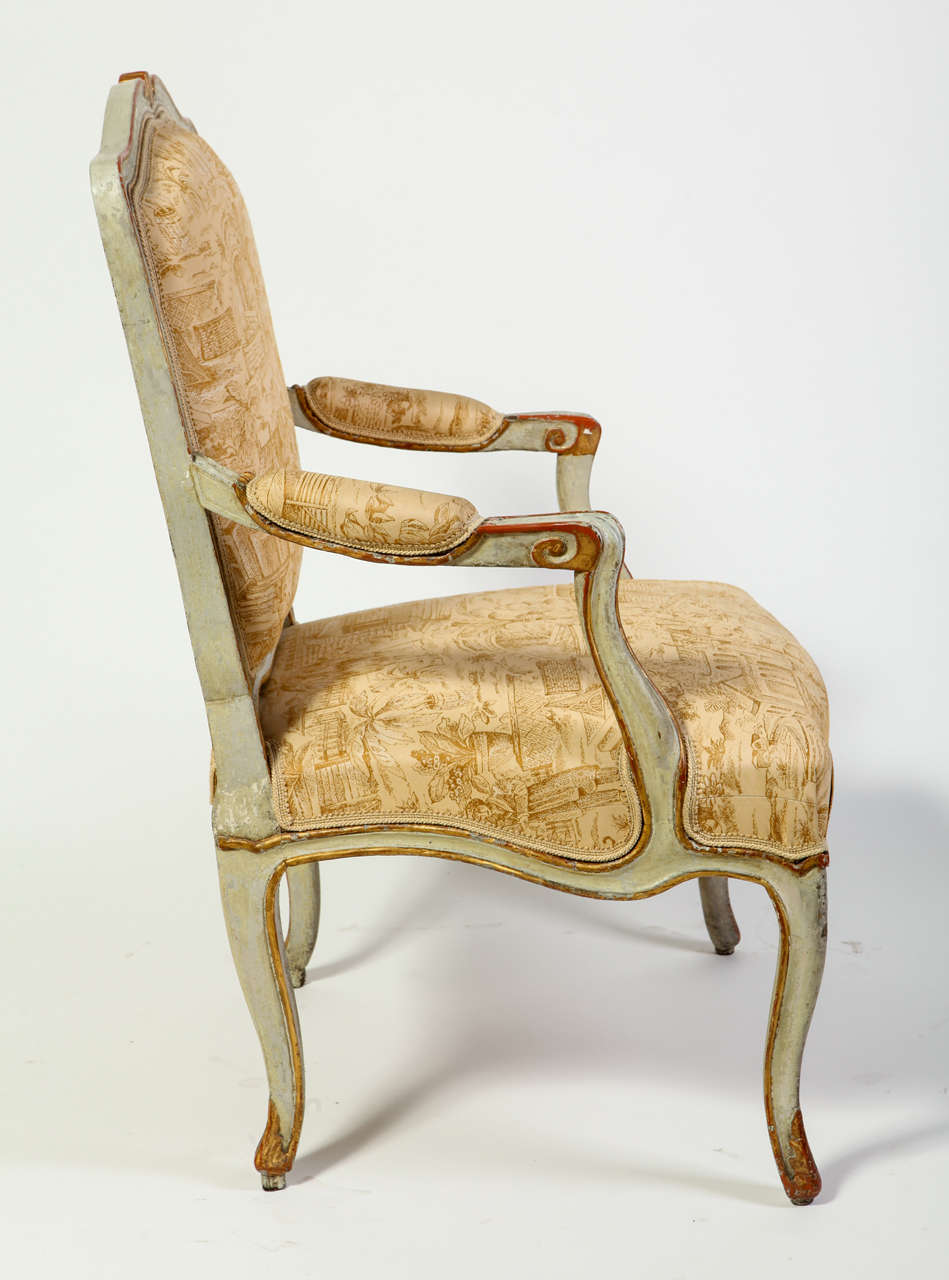 18th Century and Earlier Pair of Italian 18th Century Painted Armchairs For Sale